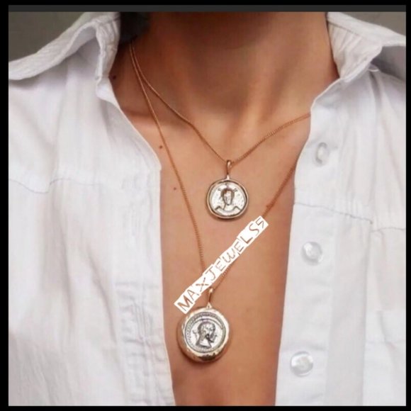 NWOT ***vintage gold / silver coins necklace - Picture 3 of 3